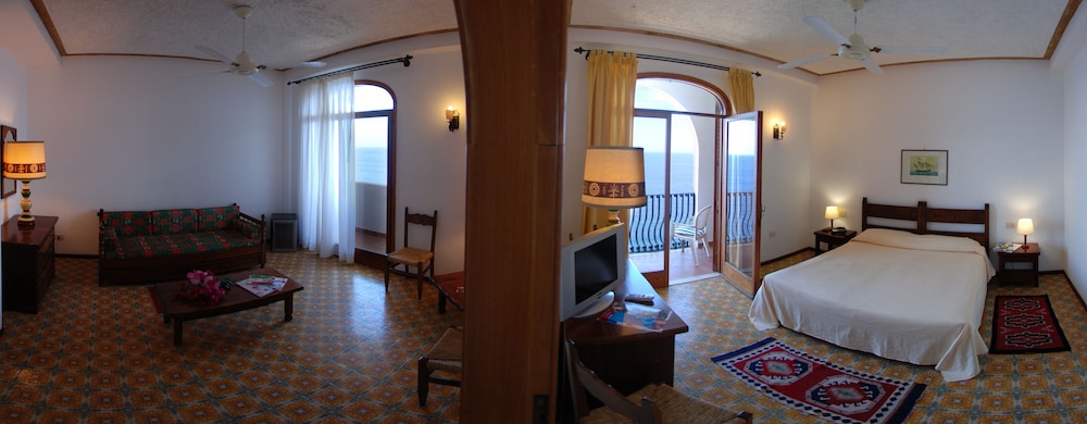 Hotel Carasco 54/71