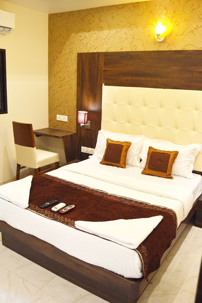 Hotel A. K. International 21/50