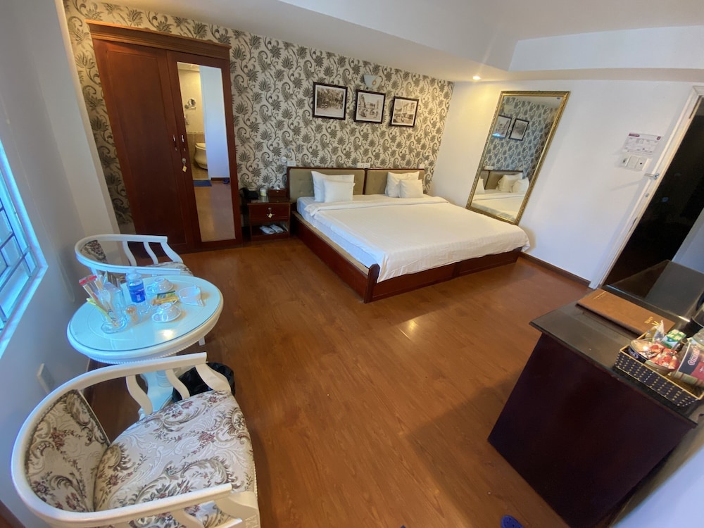 A25 Hotel - No. 137 Nguyen Du 45/69
