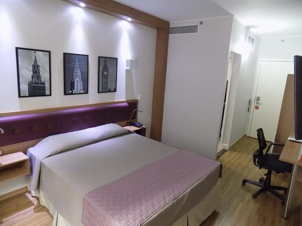 Hotel Mega Polo 16/55