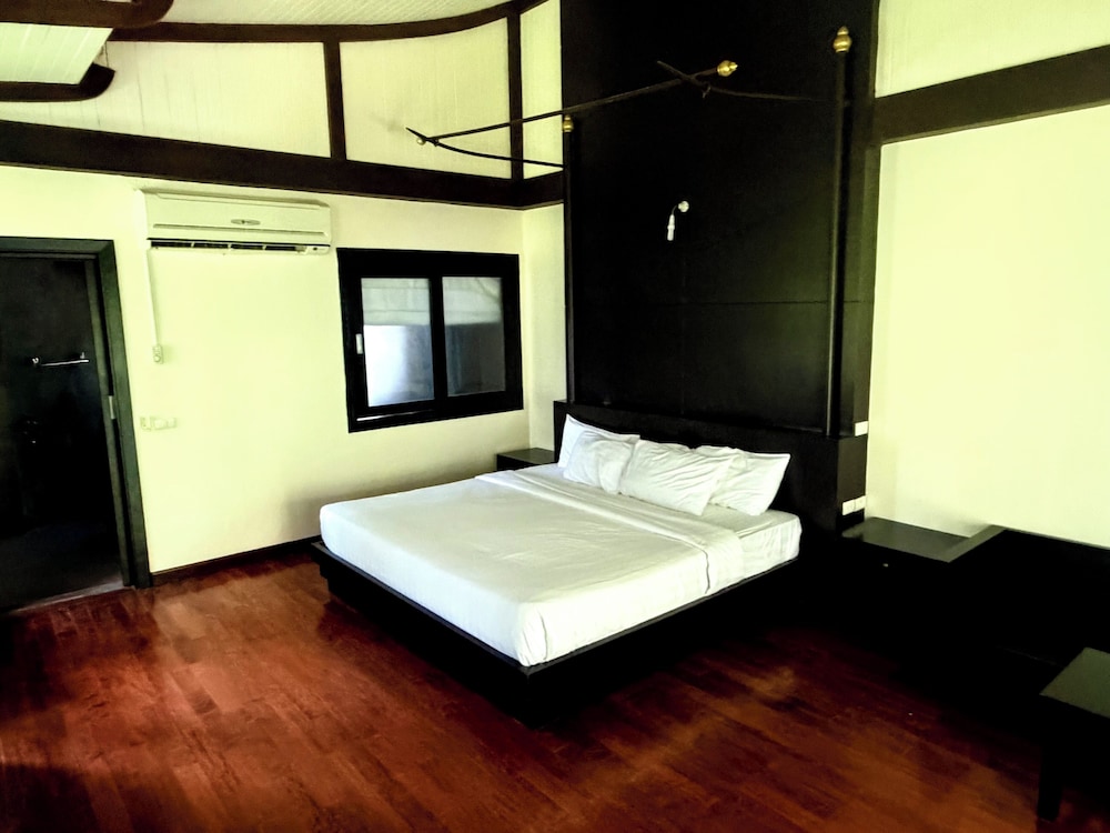 Aonang Phu Petra Resort 26/75