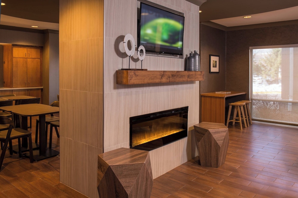 Springhill Suites Herndon Reston 25/50