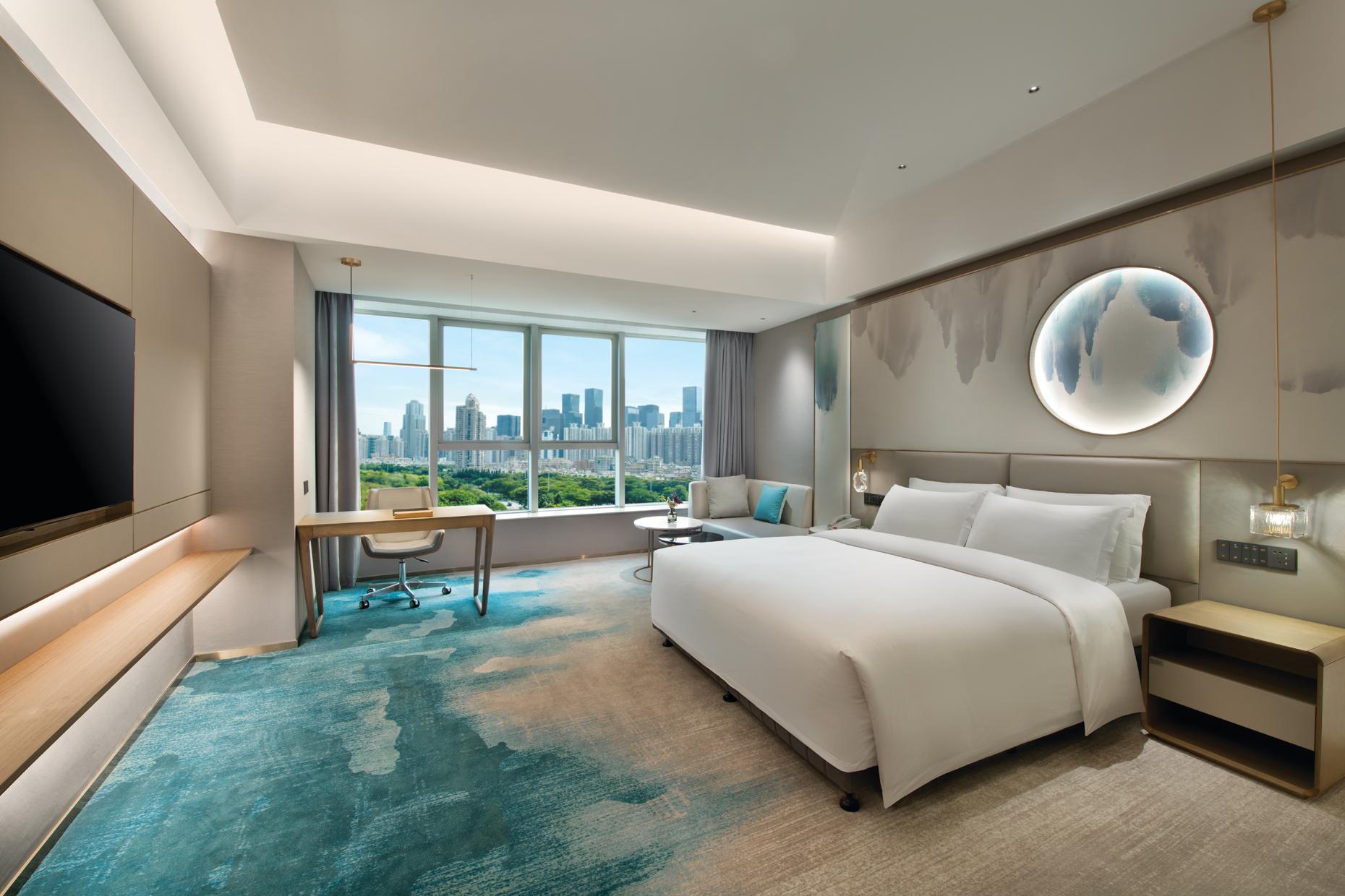 Grand, Landscape, King Bed
