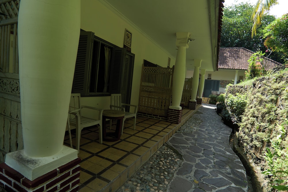 Sendok Hotel 13/72
