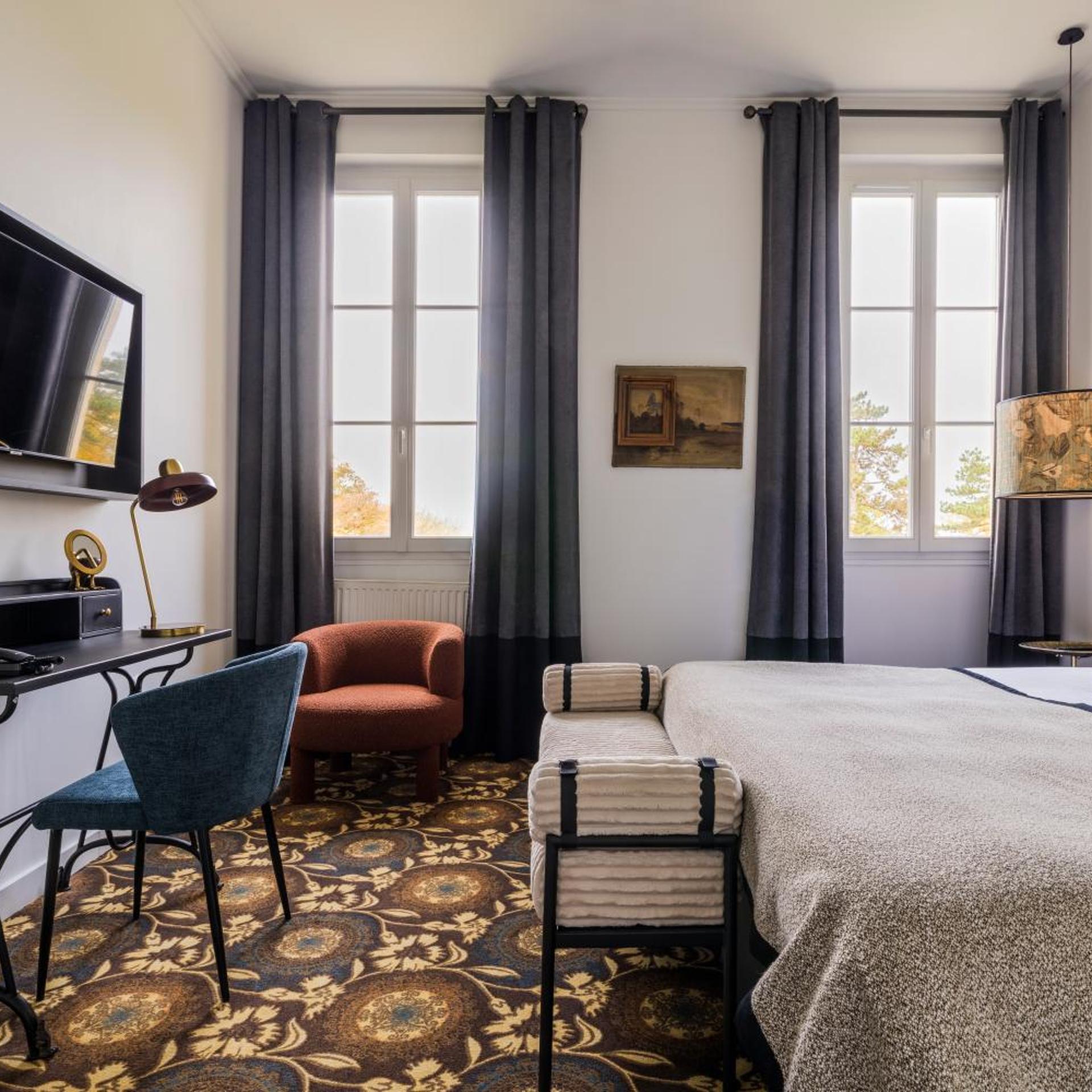 Castle, Standard, Double or Twin Bed, Park View