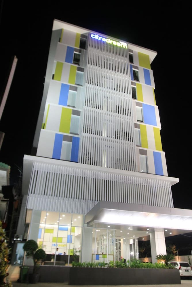 Hotel Citradream Cirebon 1/50