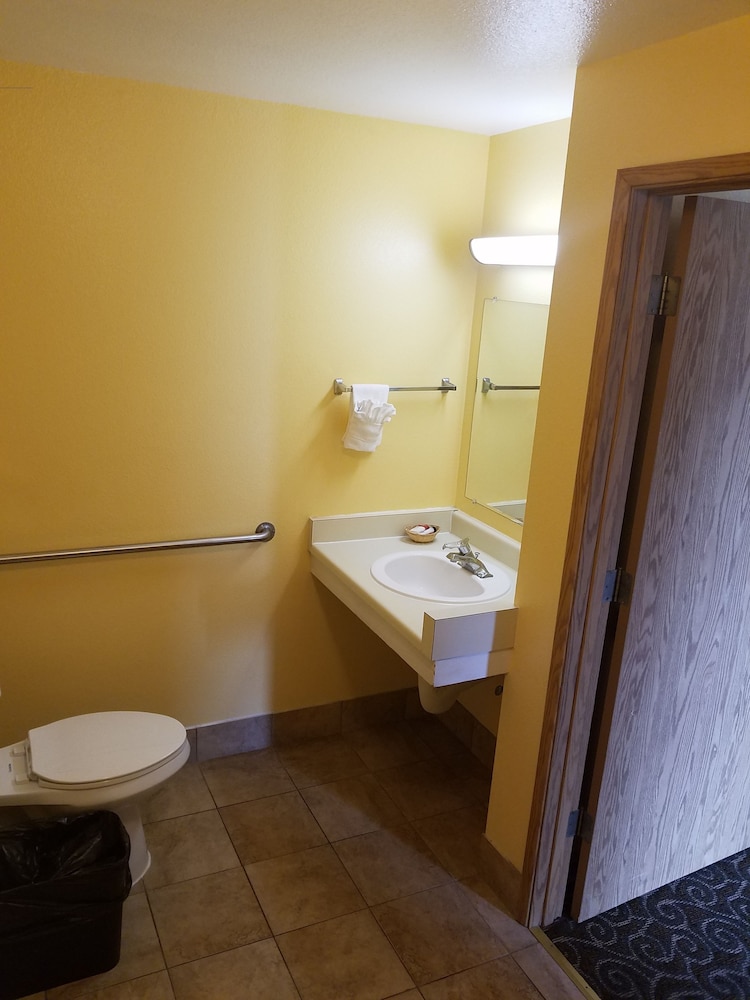 Travelodge by Wyndham Wenatchee 19/32