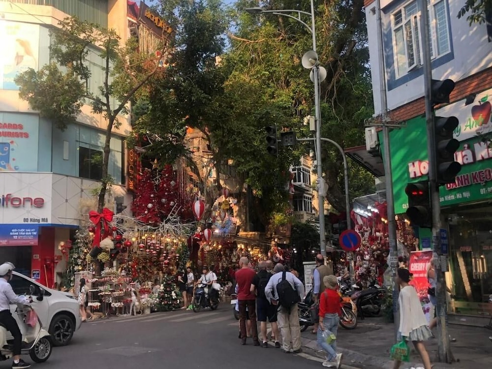 Omina Hanoi Hotel 42/50