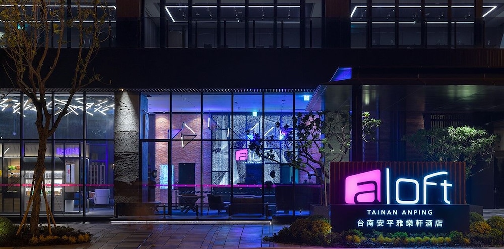 Aloft Tainan Anping 6/50