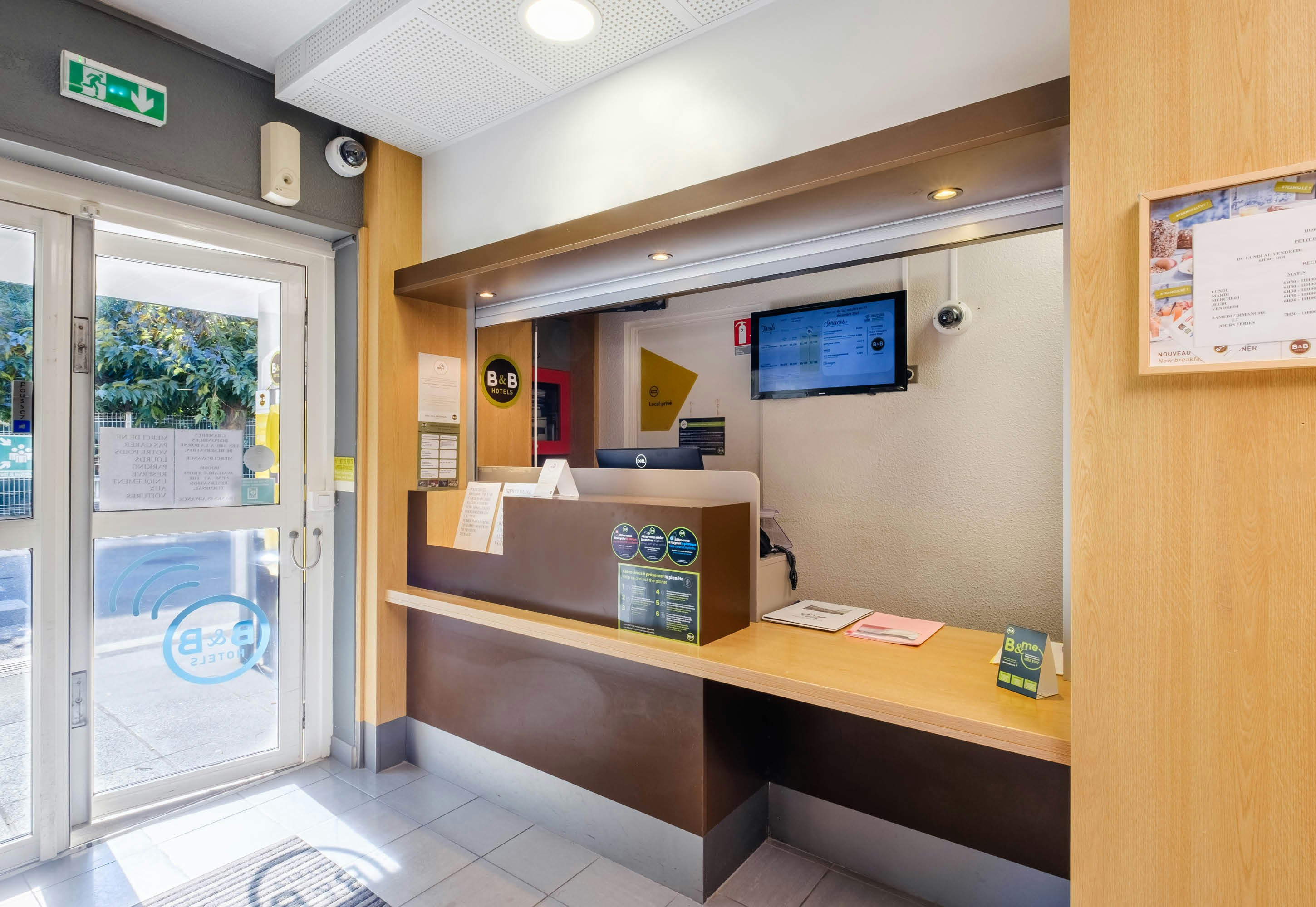 B&B Hotel Villeneuve Loubet Plage 6/36