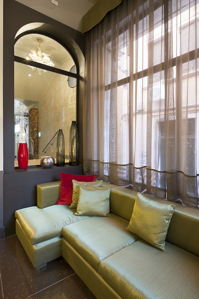 Palazzo Barocci Venezia 48/72