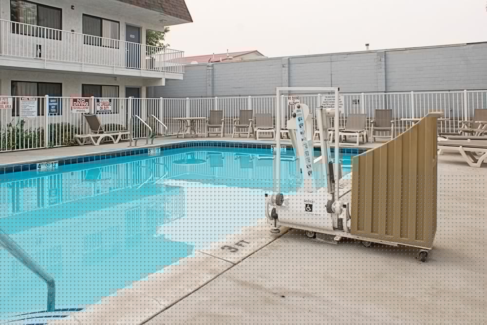 Motel6 Kalispell, MT 45/67