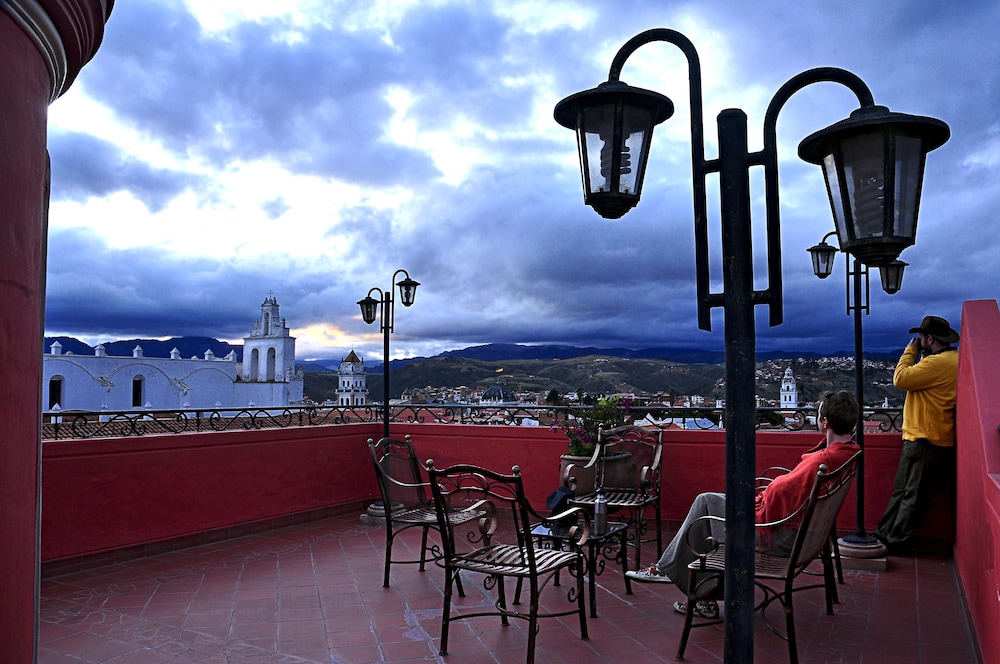 Hotel Monasterio 30/50
