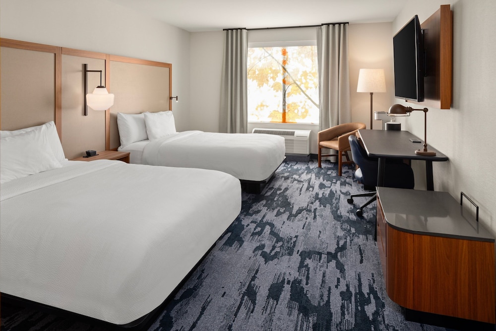 Fairfield Inn & Suites Yankton 4/27