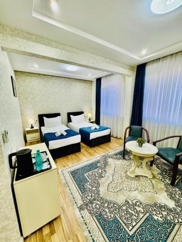 Novza Palace Hotel 40/44