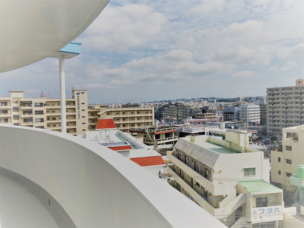 Sunset Hills Inn Naha 5/50
