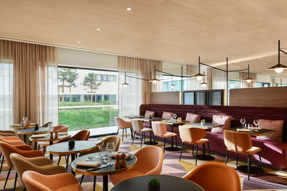 Hyatt Place Paris Charles De Gaulle Airport 18/28