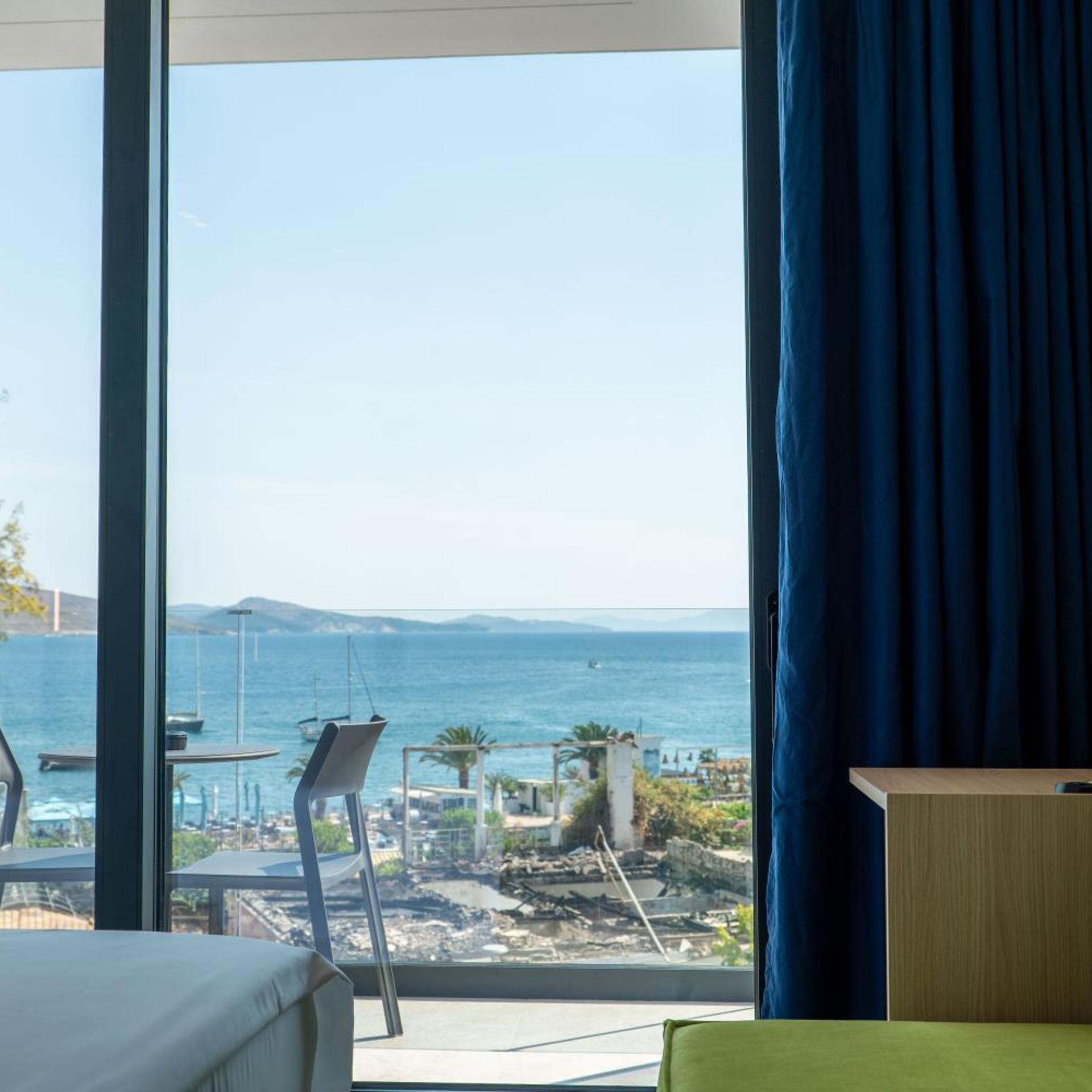 Victoria Boutique Hotel 46/57