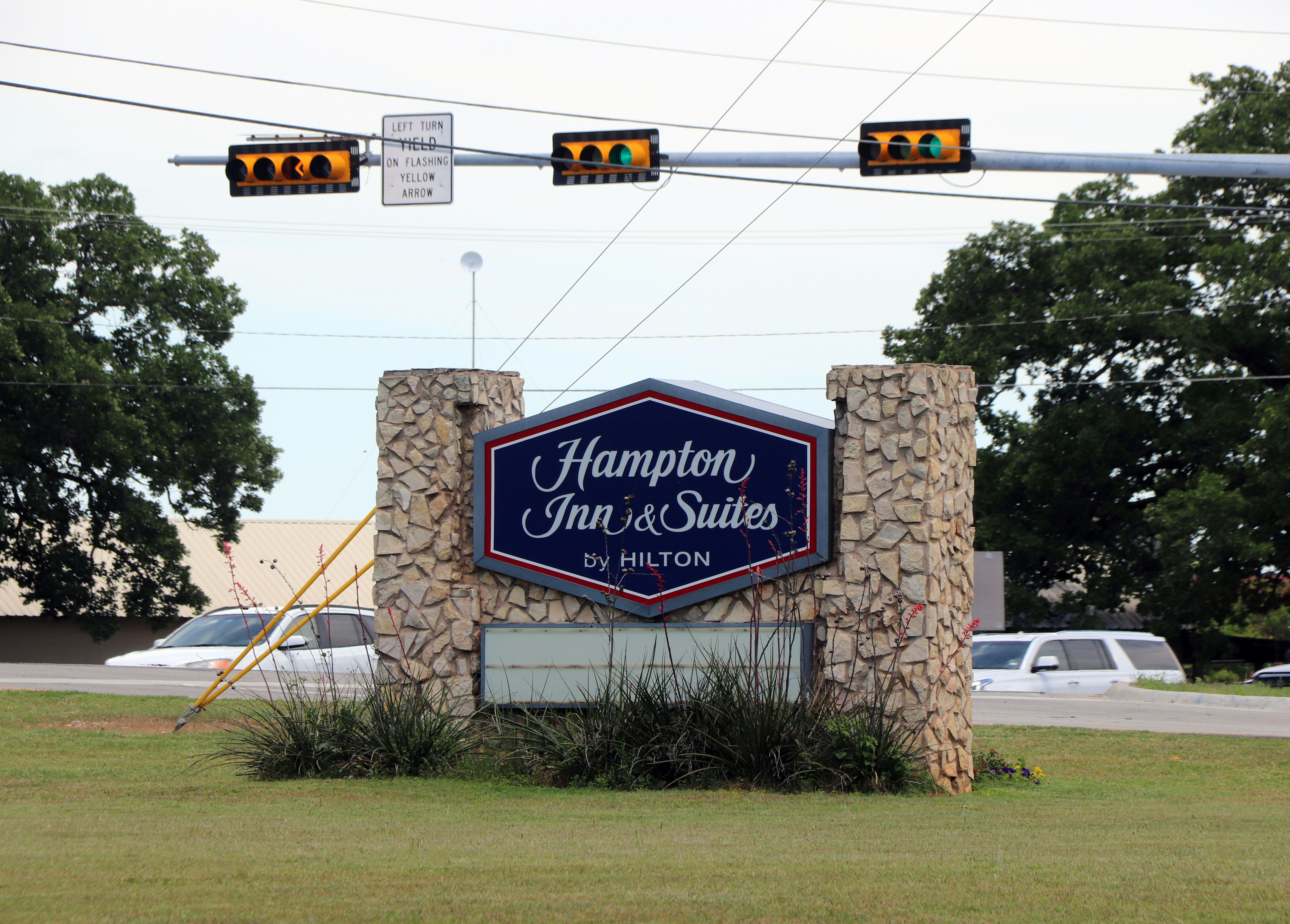 Hampton Inn And Suites Stephenville 2/40