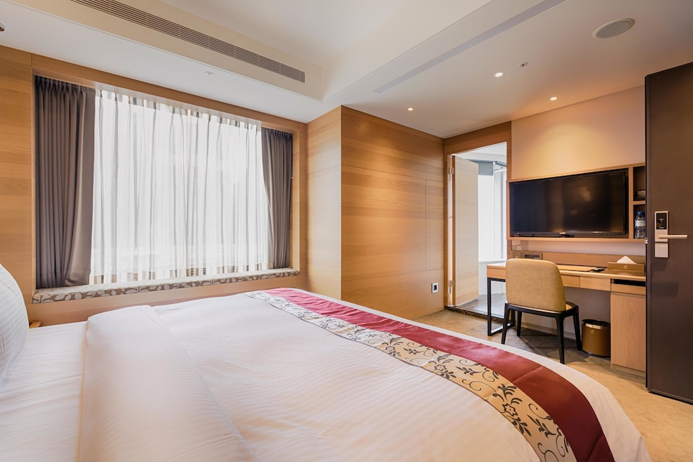 Green World Hotel Grand Nanjing 35/65