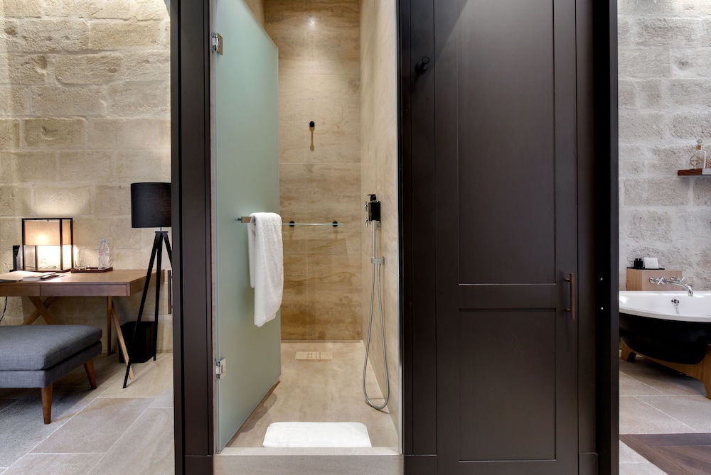Boutique Hotel des Remparts 38/50