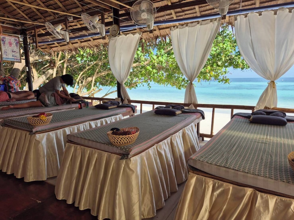 Bella Vista Beach Resort Koh Lipe 41/70