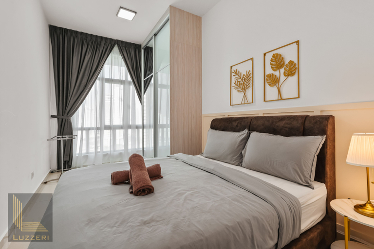 Suite, Kl Tower