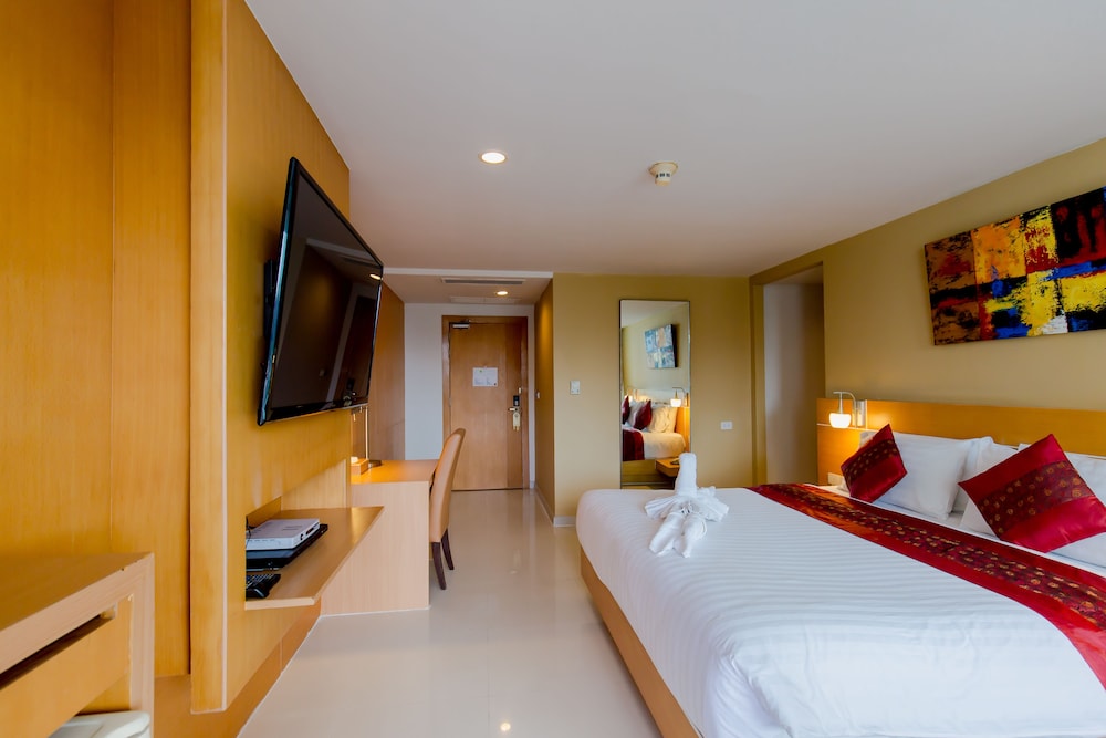 Aspery Hotel 18/65