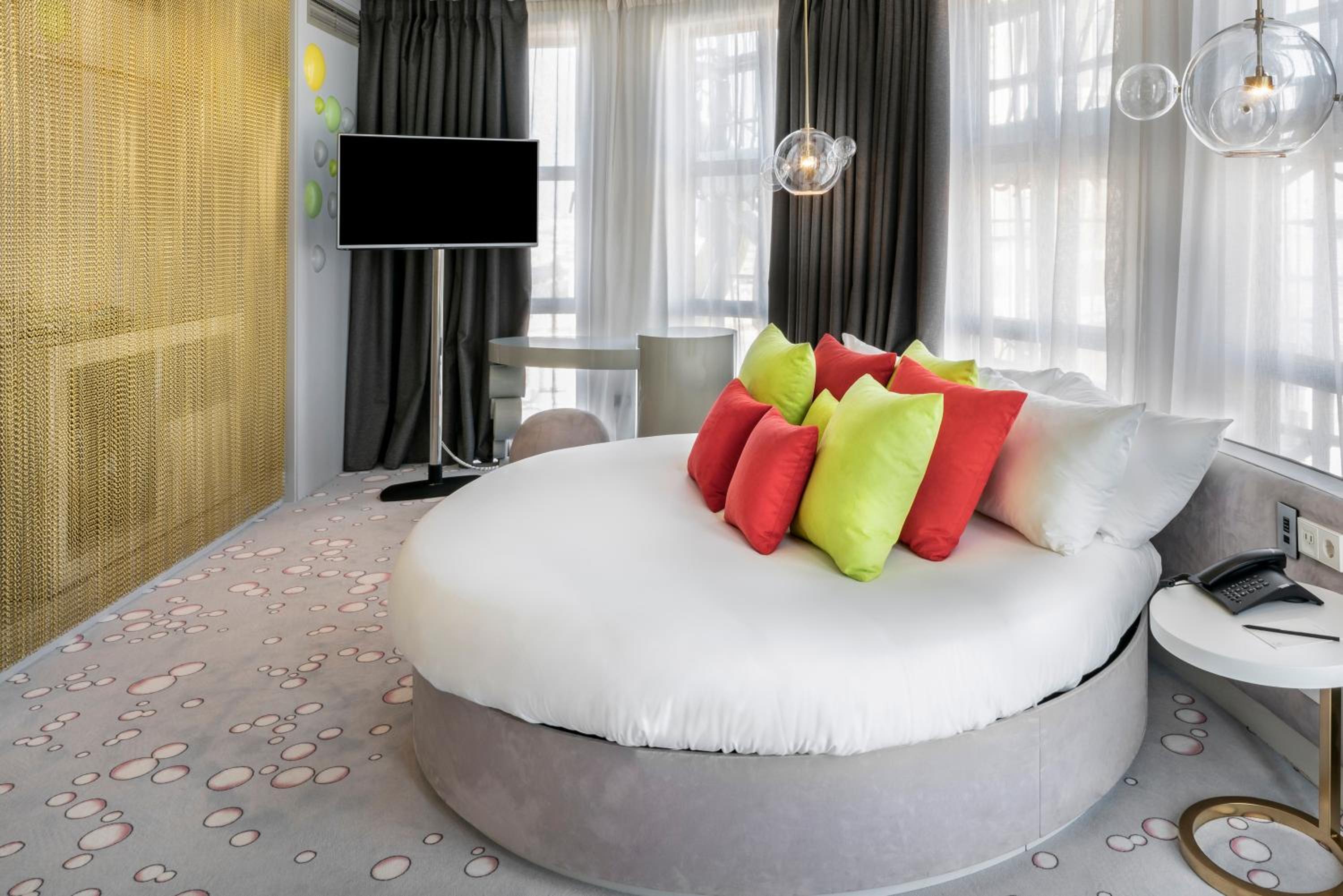 Skylight, Deluxe, Double Bed، Vincci Capitol 6/8