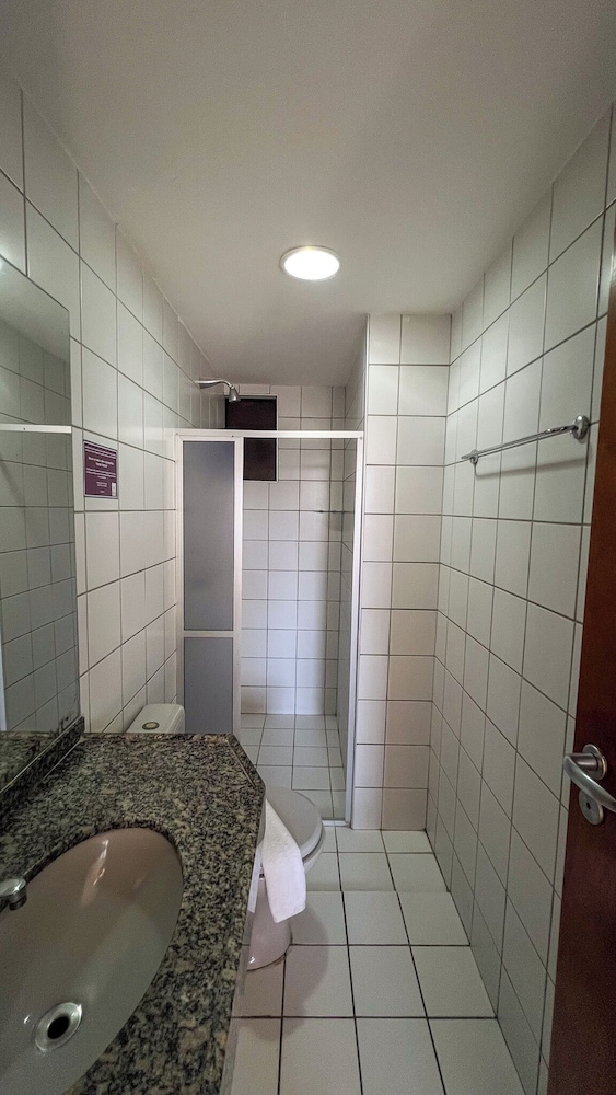 غرفة بسرير مزدوج وسرير فردي بإطلالة على البحر، BOREAS APART HOTEL 5/5