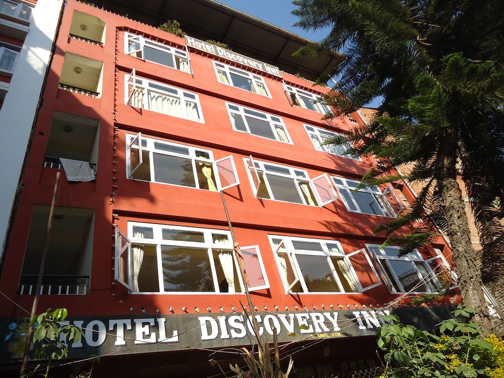 Hotel Discovery Inn 1/49