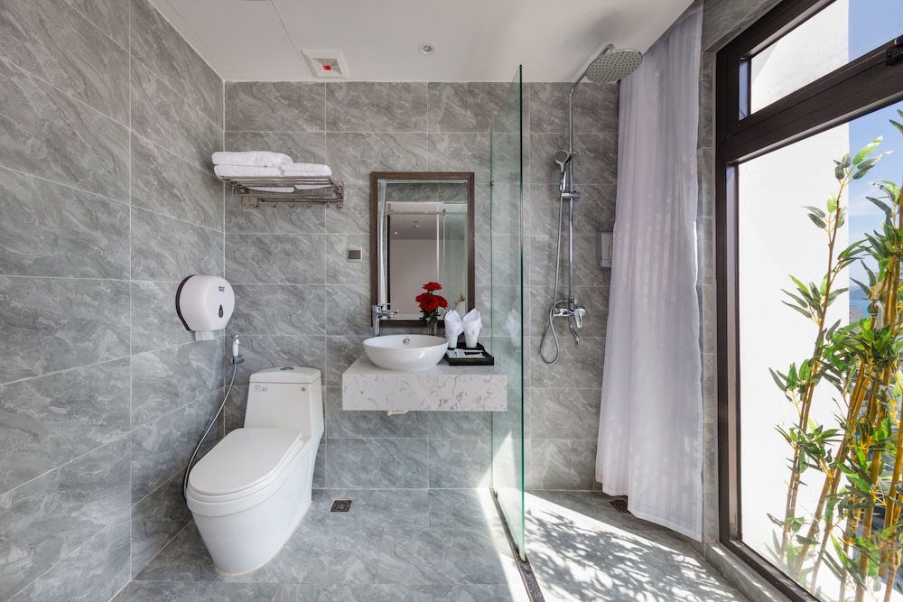 Ivy Nha Trang hotel 47/50
