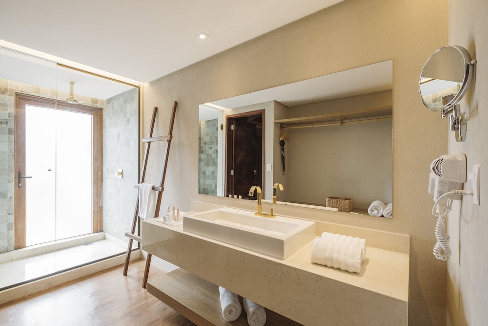 Colina Pousada Spa 25/26