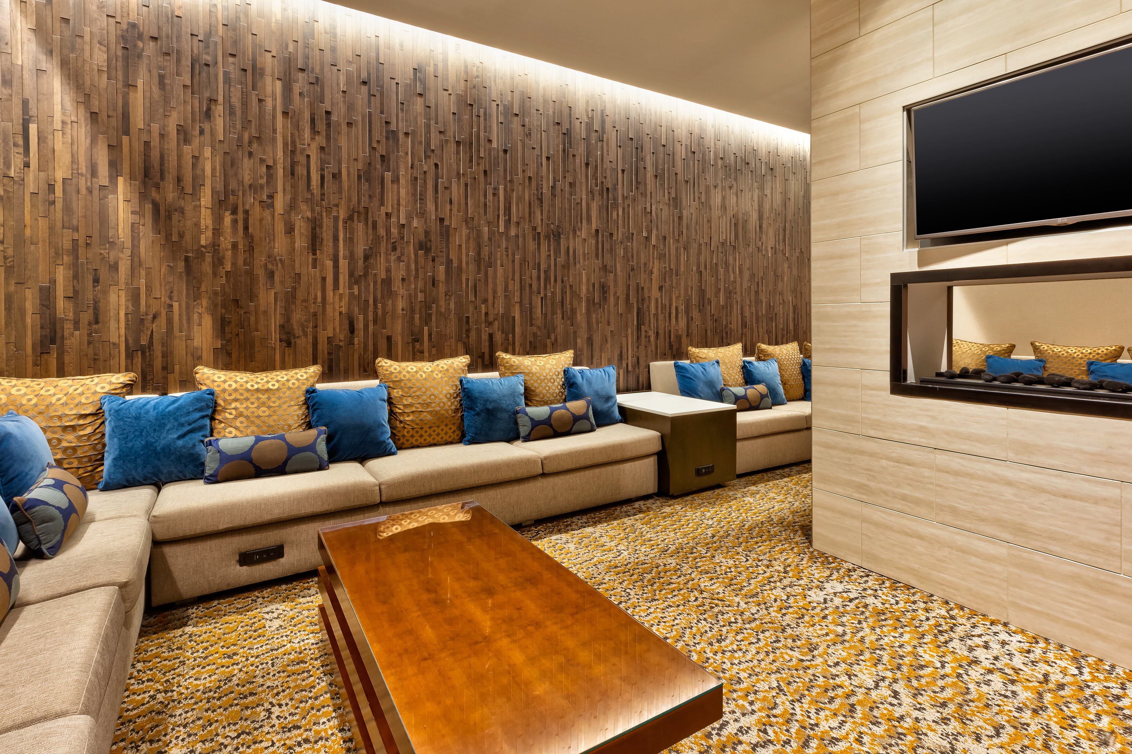 Crowne Plaza Dulles Airport 43/72