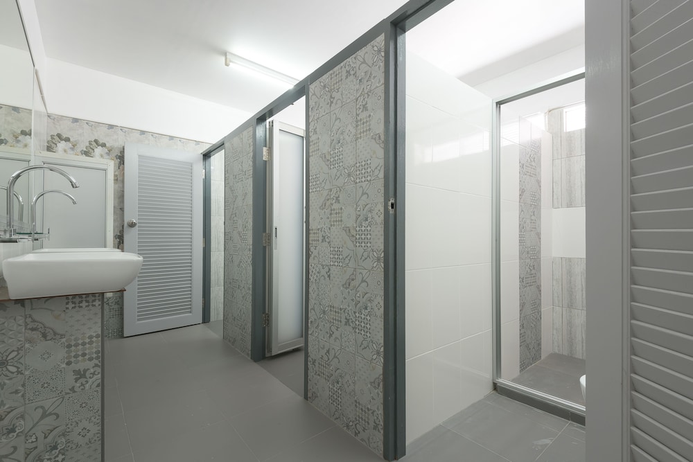 Baansu Hostel 50/50
