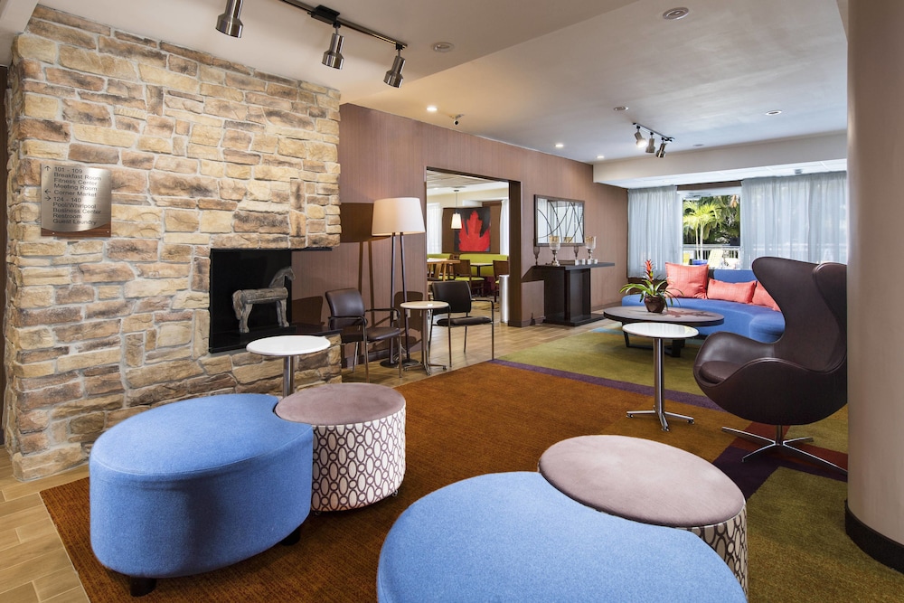 Fairfield Inn Suites By Marriott Ft Myers Cape Coral 25/50