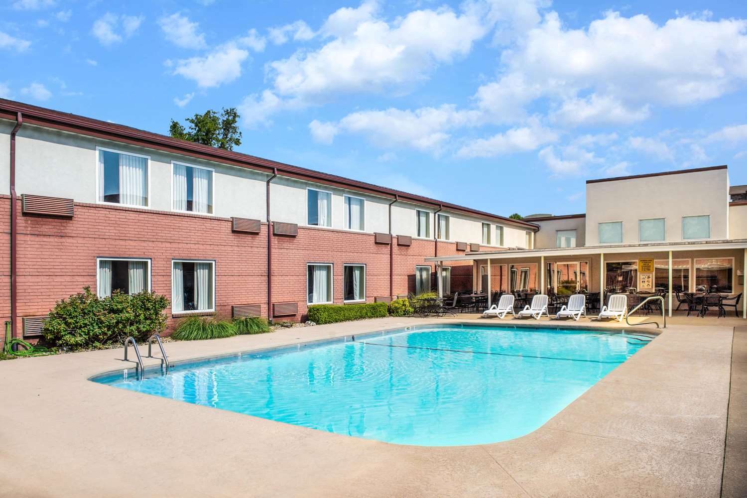 Days Inn And Suites Branson 9/11