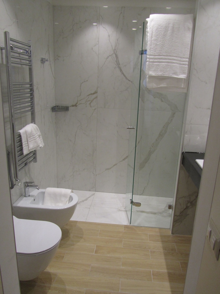 Hotel Borgovico 58/60