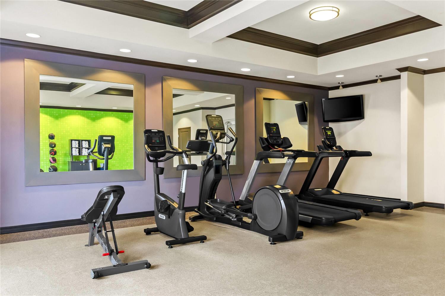 La Quinta Inn & Suites by Wyndham Houston Energy Corridor 24/61