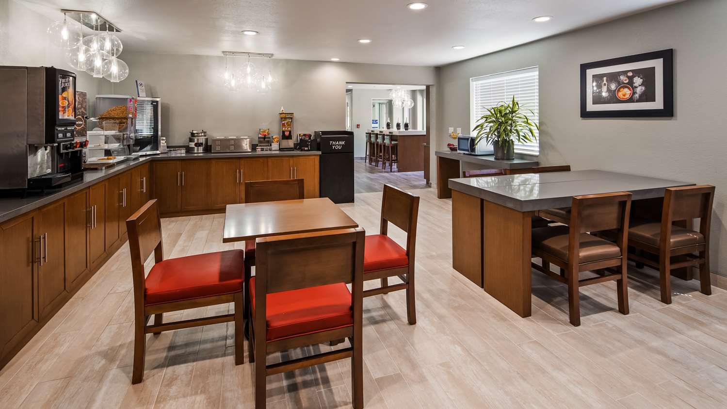 Best Western Dewitt 35/42
