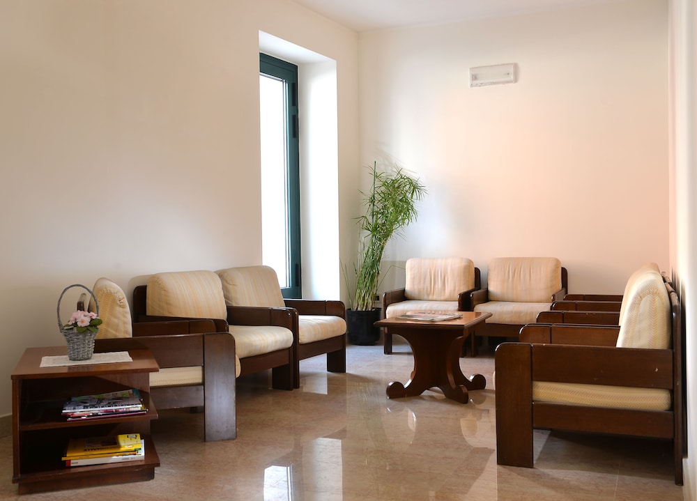 Hotel Siena 34/48