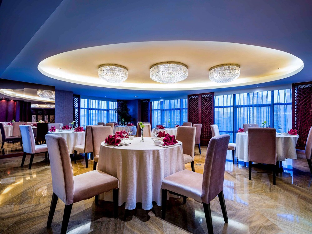 Grand Mercure Xiamen Downtown 60/74