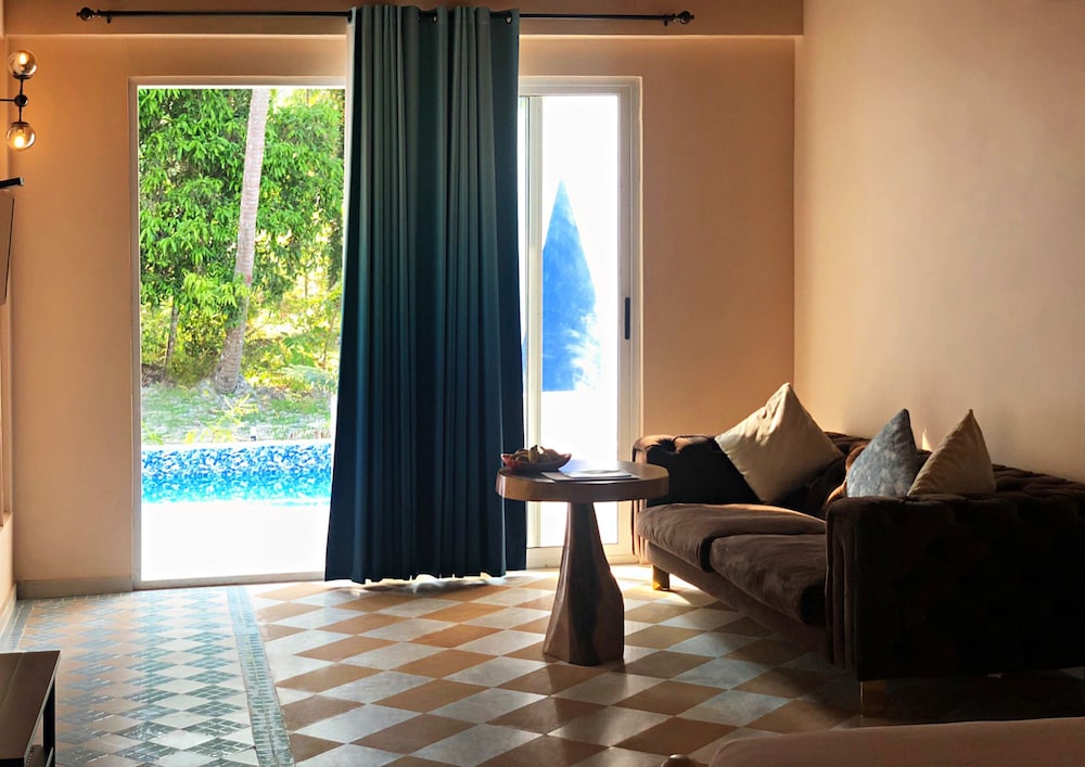 Munjoh Ocean Resort 44/72
