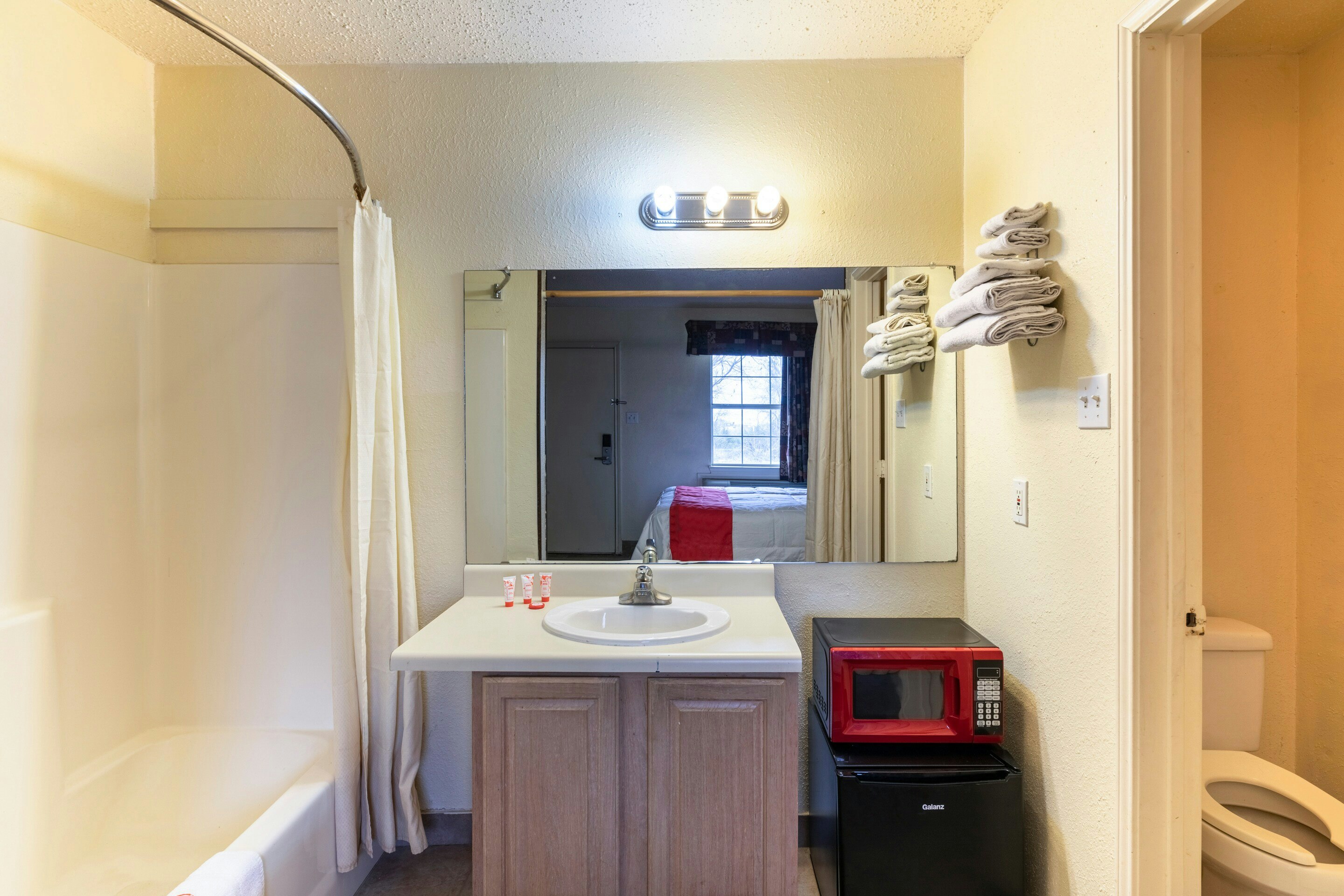 OYO Hotel Decatur TX Hwy 287 Northwest 15/32