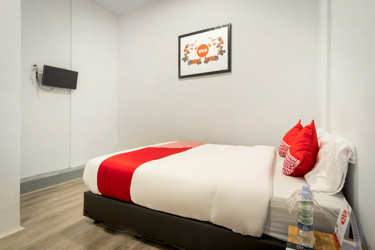 Room at Hotel O Metropolitan Homestay Near Komplek Asia Megamas Medan, MEDAN