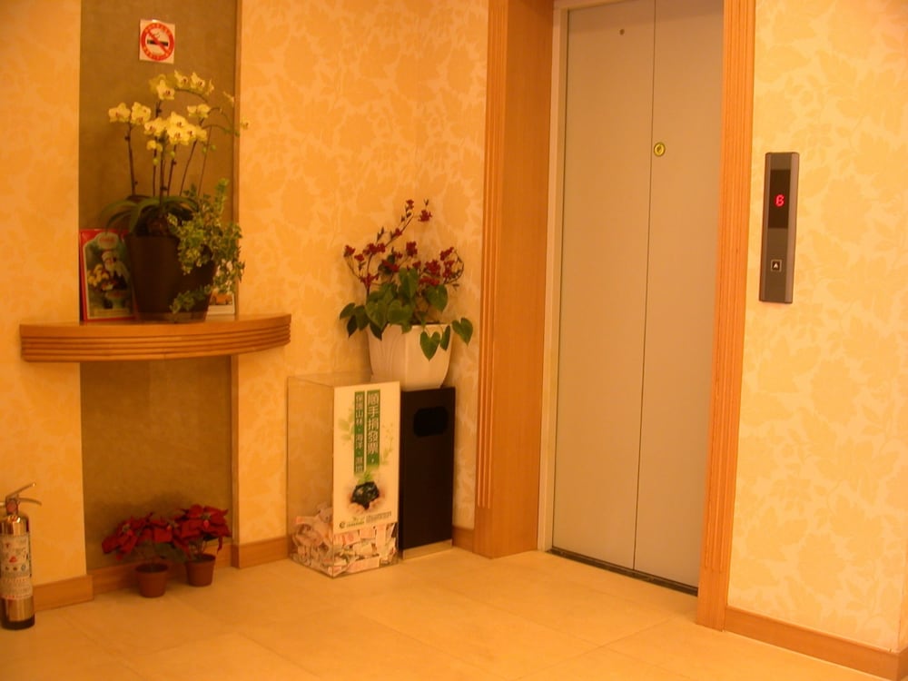 Hotel Color 10/62