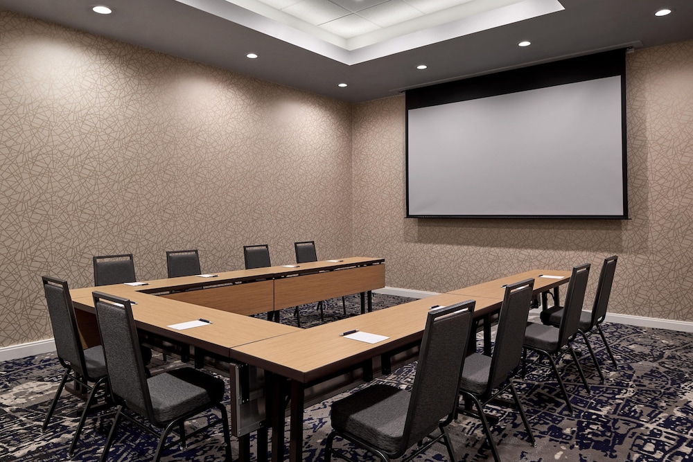 Sheraton Richmond Airport Hotel 45/54