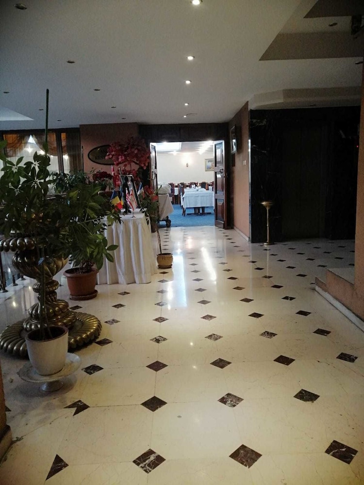 Hotel Akyuz 10/50