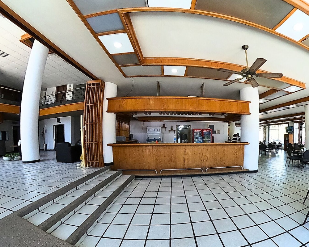 Hotel Calvete 9/65