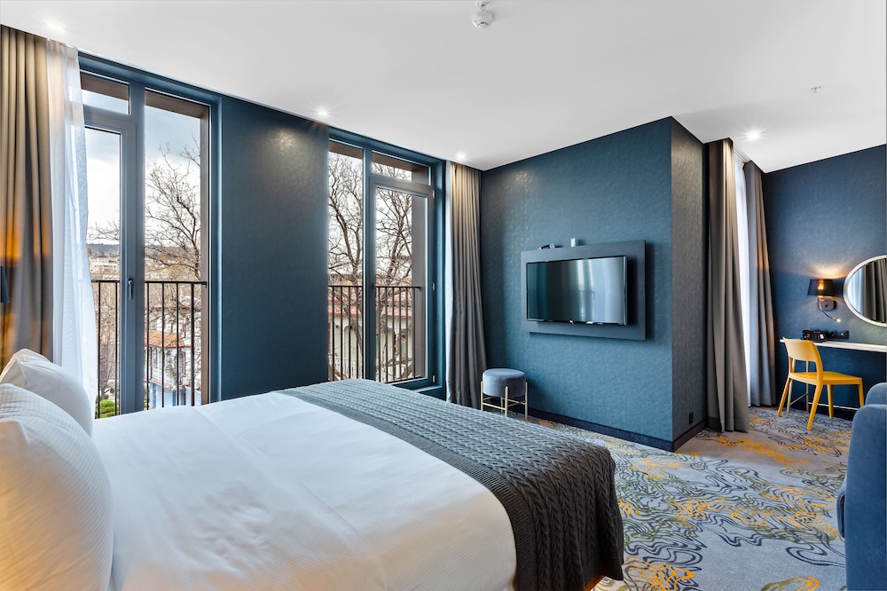 Taberne Boutique Hotel 35/65